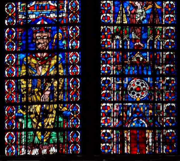 Baie 102 - l'évêque de Soissons et l'église de Soissons