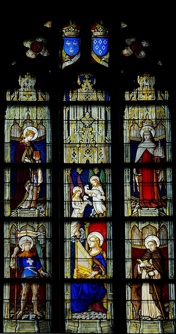Sainte Cécile, sainte Jeanne et sainte Françoise accompagnées de saint Hippolyte et de saint Hervé (baie 11)