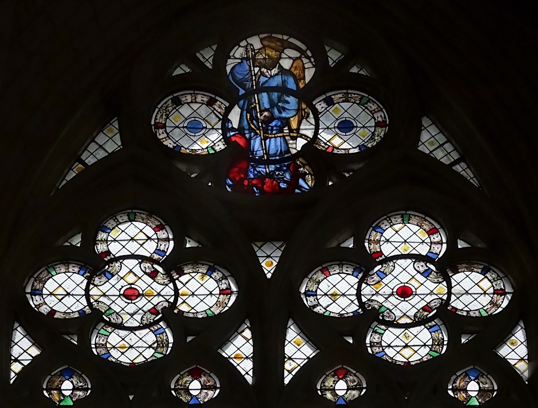 Baie 131 - Saint Michel terrassant le dragon