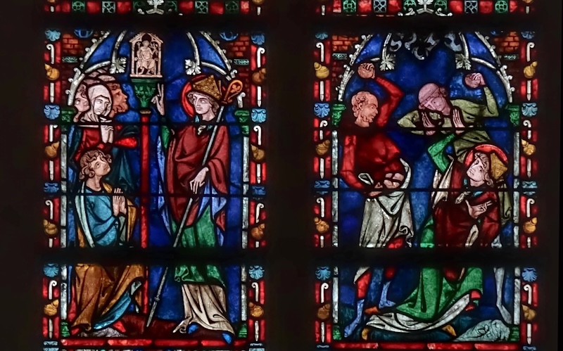 [3] Pèlerin prêche devant les habitants d'Auxerre [4] lapidation de Saint Pèlerin