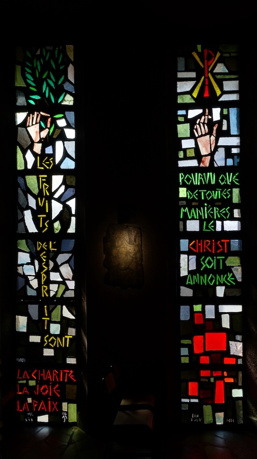 les fruits de l'esprit sont la charité la joie la paix (Galates 5:22)<br>pourvu que de toutes manières le Christ soit annoncé (Philipiens 1:19)