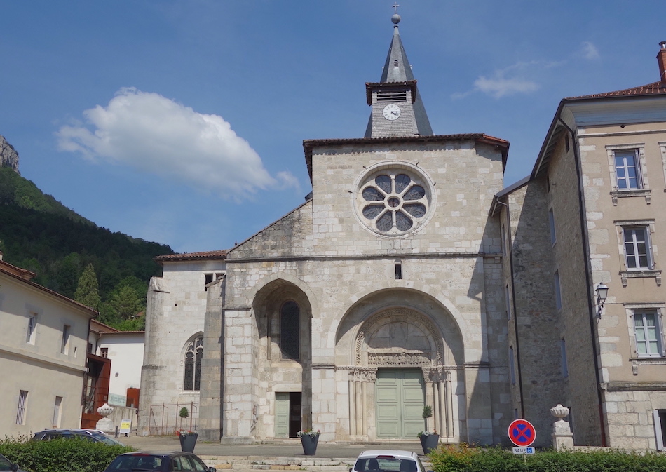 Eglise Saint Michel - Nantua 01