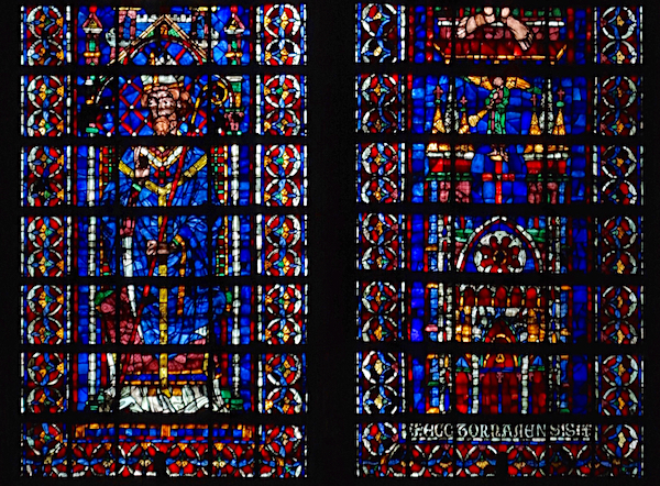 Baie 108 - l'évêque de Tournai, la cathédrale de Tournai surmontée d'un ange joaunt de l'olifant