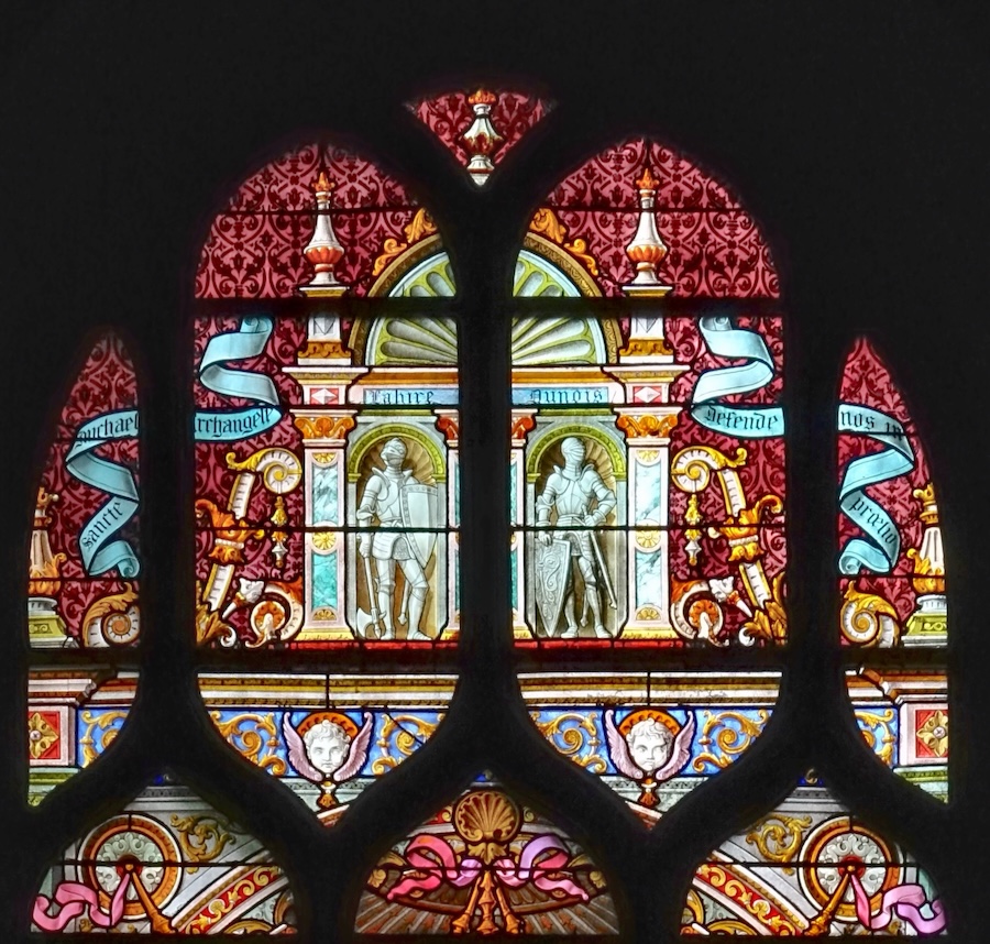 vitrail de Saint Michel