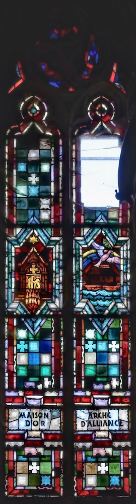 Maison d'or, Arche d'alliance