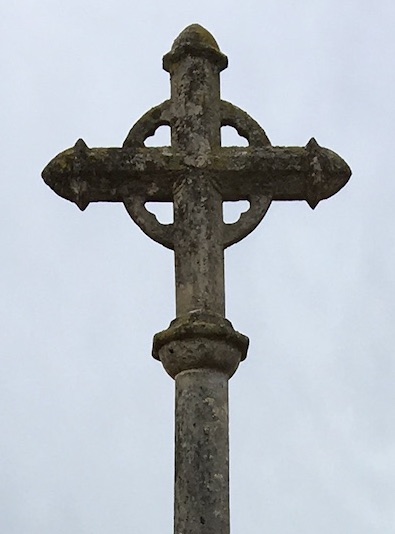 Ville Saint Jacques - Croix du cimetière