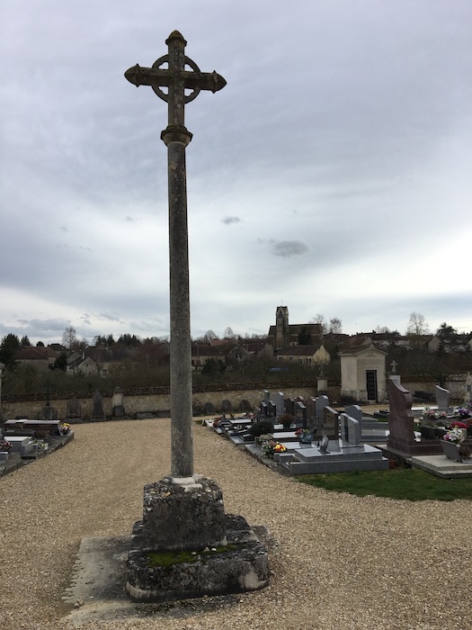 Ville Saint Jacques - Croix du cimetière