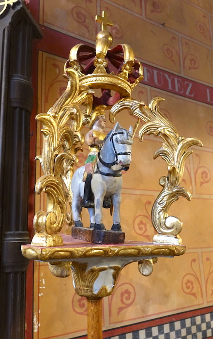 Saint Julien - baton de procession