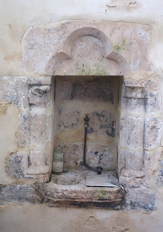 piscine de la chapelle de la Vierge