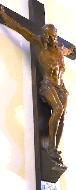 Christ en Croix<br>Eglise Notre-Dame de Lourdes - Les Pavillons-sous-bois 93