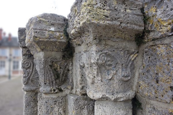 vestiges du pignon ouest