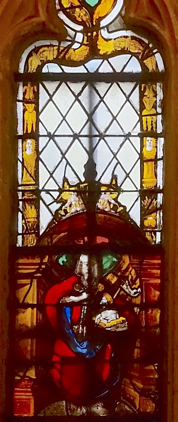 saint Jean- Baptiste portant l'Agnus Dei sur le livre aux sept sceaux