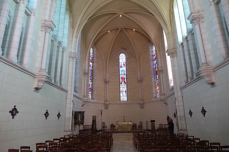 Abbaye Sainte Colombe, Saint-Denis-lès-Sens 89