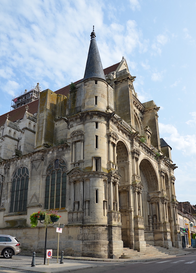 Eglise Notre-Dame l'Assomption - Villeneuve-sur-Yonne 89