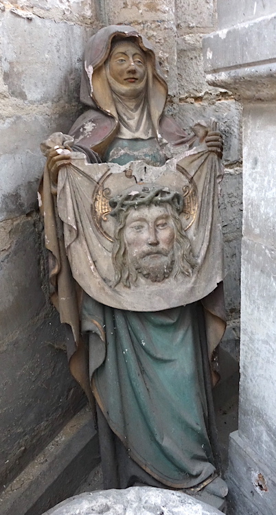 Le voile de Véronique - Basilique St Quentin - Saint Quentin 02