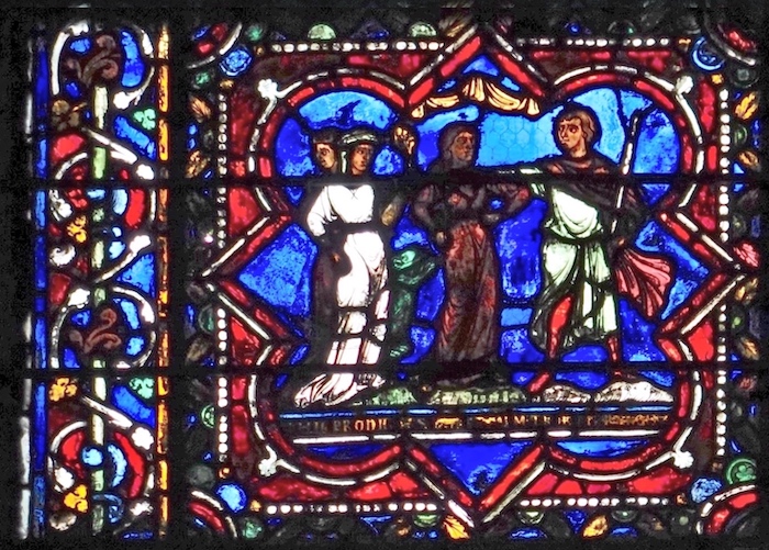 [3] En chemin, le fils prodigue rencontre plusieurs femmes et consomme une grande partie de son héritage.<br>Cathédrale Saint Etienne - Sens 89