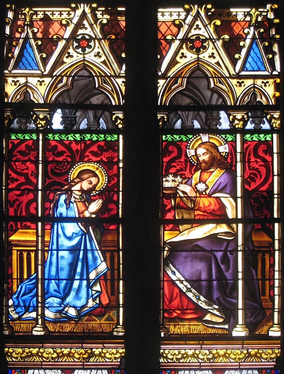 Couronnement de la Vierge<br>Eglise Ste Croix - Saint Pourçain-sur-Sioule 03