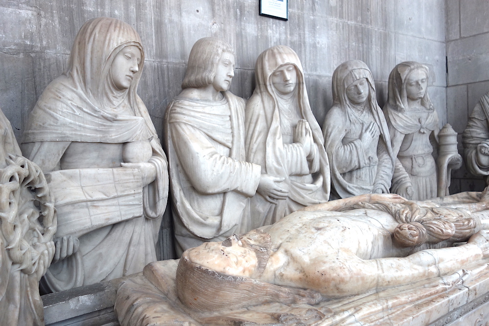 La mise au tombeau - Eglise Saint Jean - Joigny 89