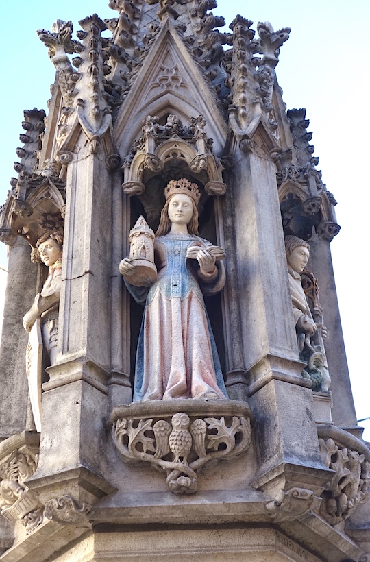 Fontaine - Saint Florentin 89