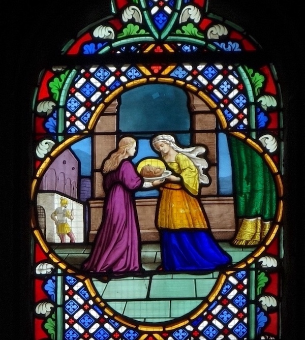 [15] La tête de Jean-Baptiste est remise à Salomé et Hériodade.<br>Cathédrale St Quentin - Quimper 29