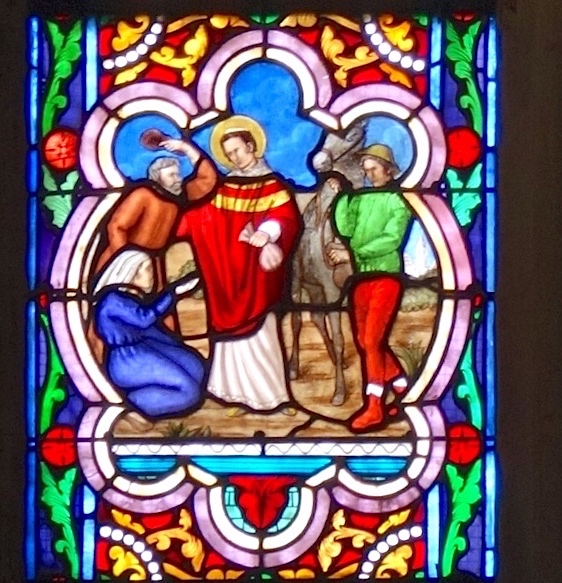 [4] <b>Yves</b> s'emploie à apaiser les querelles et parvient à éviter bien des procès.<br>Cathédrale Saint Corentin - Quimper 29